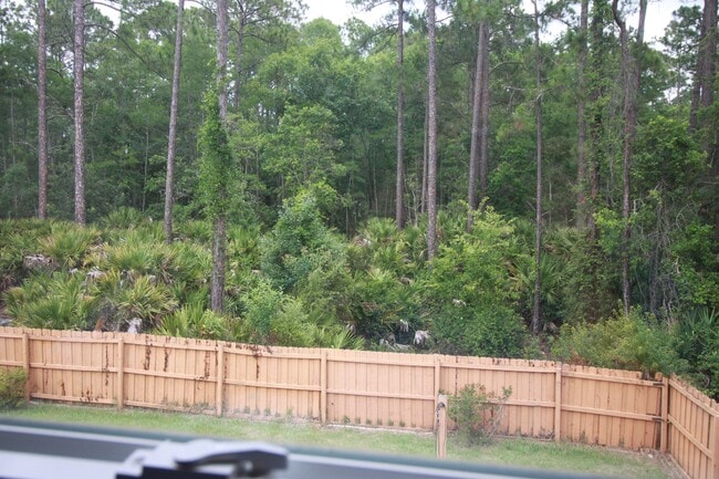 Building Photo - 116 King Arthur Ct
