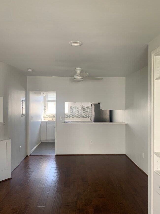 Building Photo - 17th Street Villas