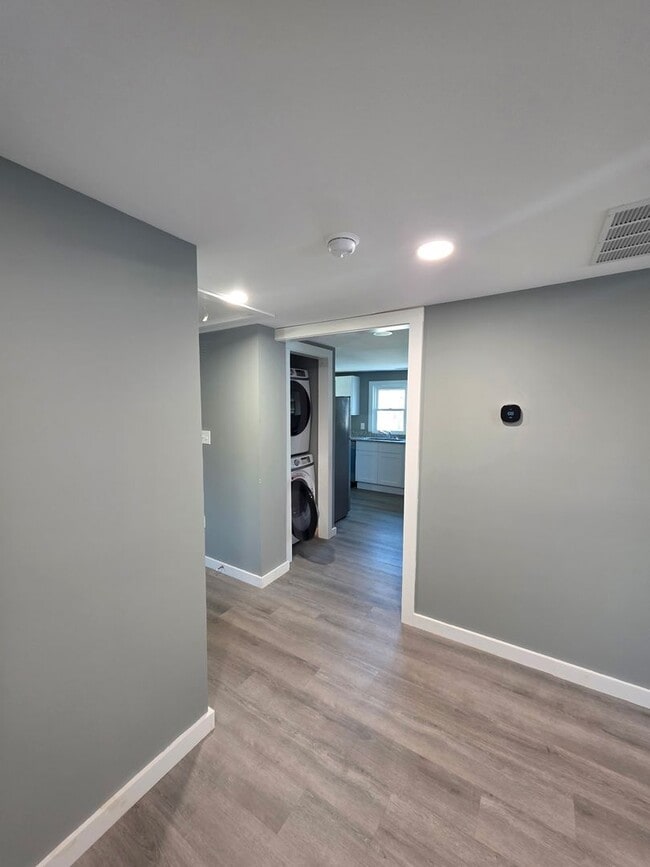 Building Photo - Great Garage apartment in Georgetown