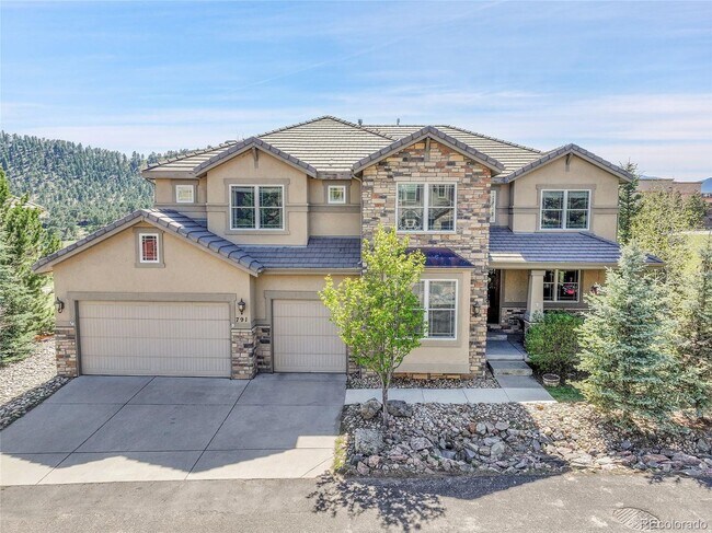 Building Photo - Spacious Colorado Luxury Home with 3-Car Garage, Outdoor Living & Scenic Wildlife
