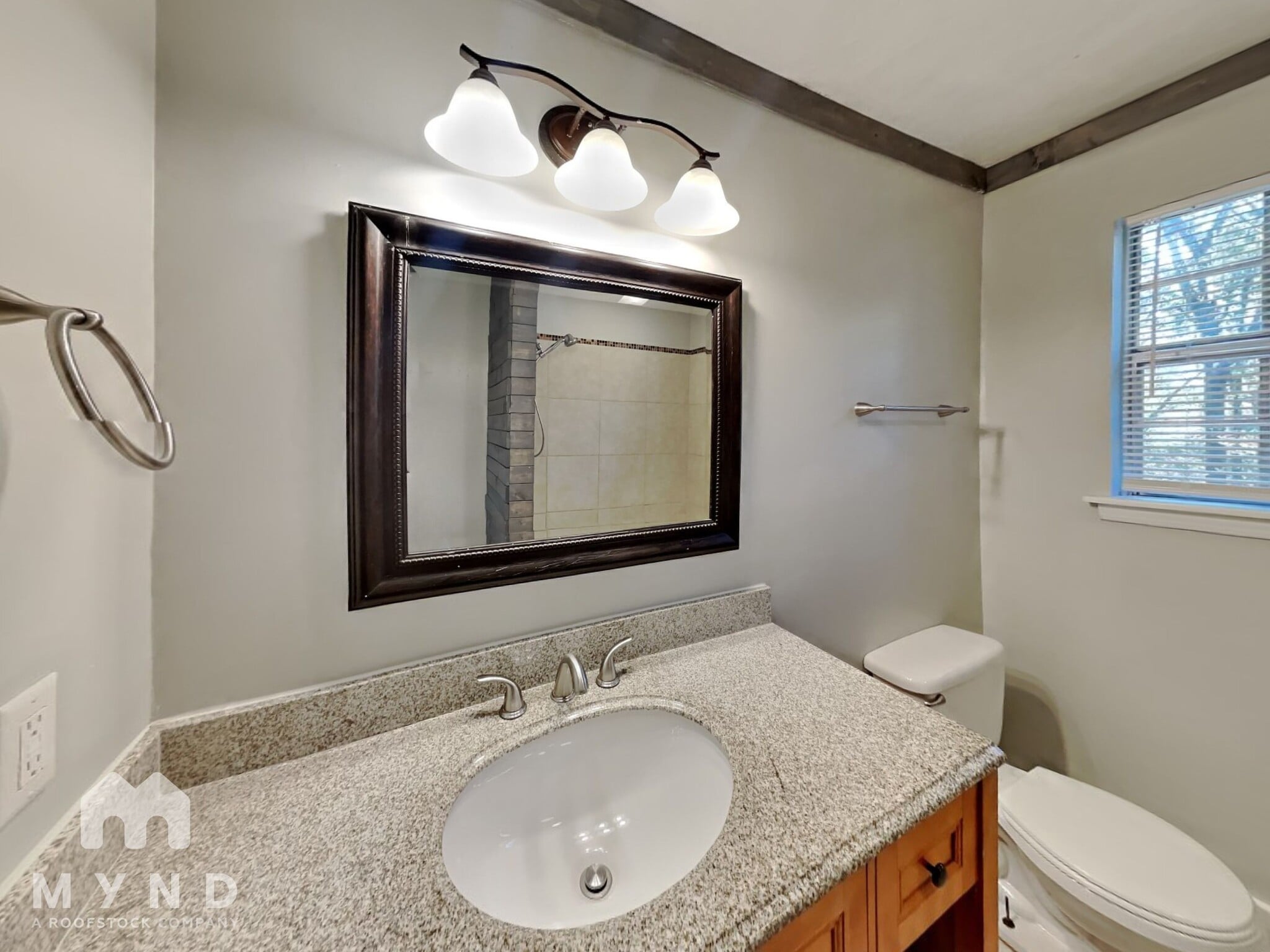 Building Photo - 1118 Arrowhead Trail