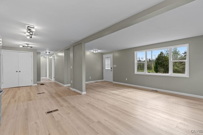 Building Photo - 4076 Mill Rd