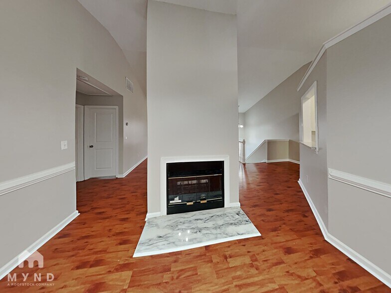 Building Photo - 10576 Sourwood Ct