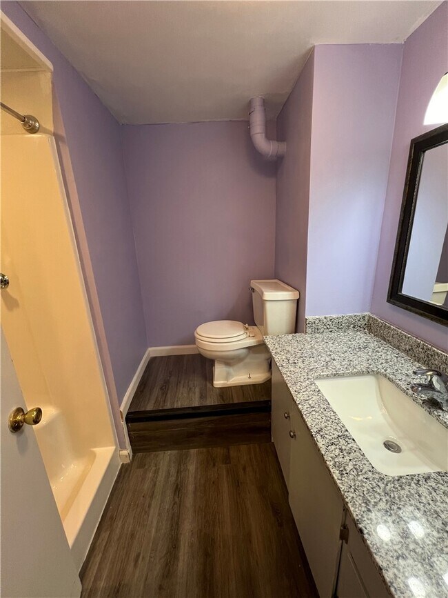 Building Photo - 10 Brig Dean Rd