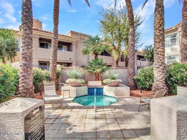 Building Photo - 3830 E Lakewood Pkwy E