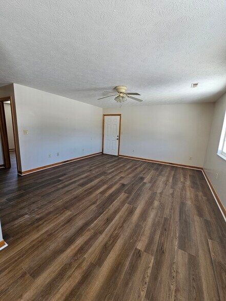 Building Photo - 33 Private Drive 8006