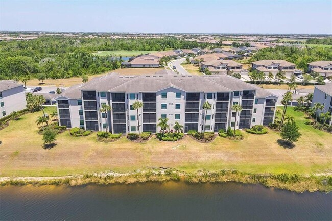 Building Photo - 17520 Gawthrop Dr