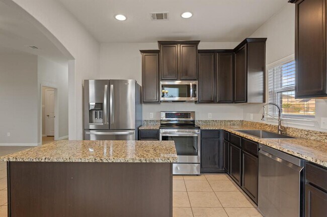 Building Photo - 19717 Per Lange Pass