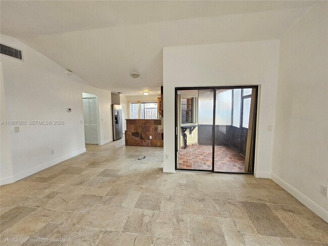 Building Photo - 15075 SW 49th Ln