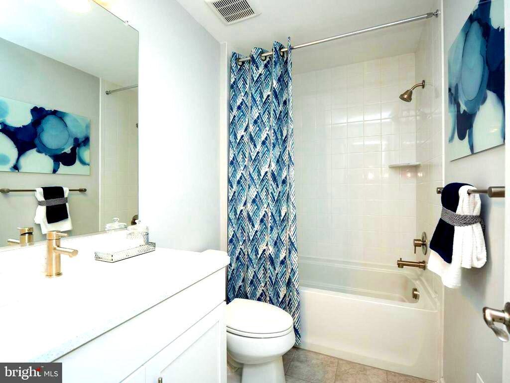 Building Photo - 7912 Marietta Dr