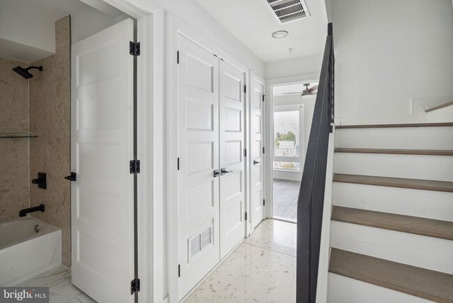 Building Photo - 1930 N 2nd St