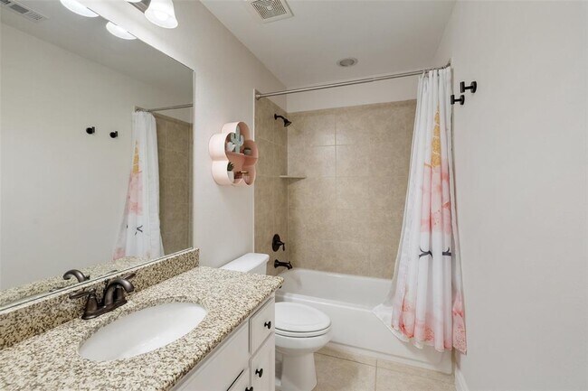 Building Photo - 306 Tempranillo Way