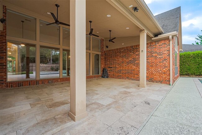 Building Photo - 25307 Oakton Springs Dr