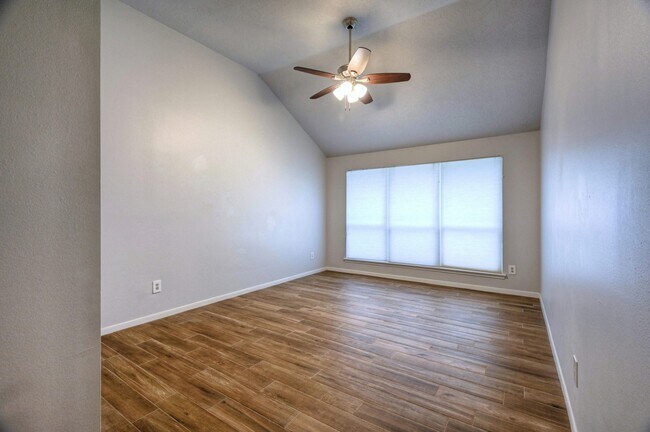 Building Photo - 15 White Bark Pl