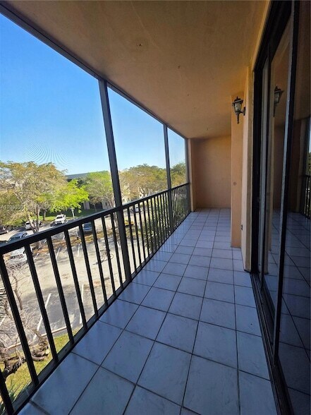 Building Photo - 8600 SW 133rd Avenue Rd