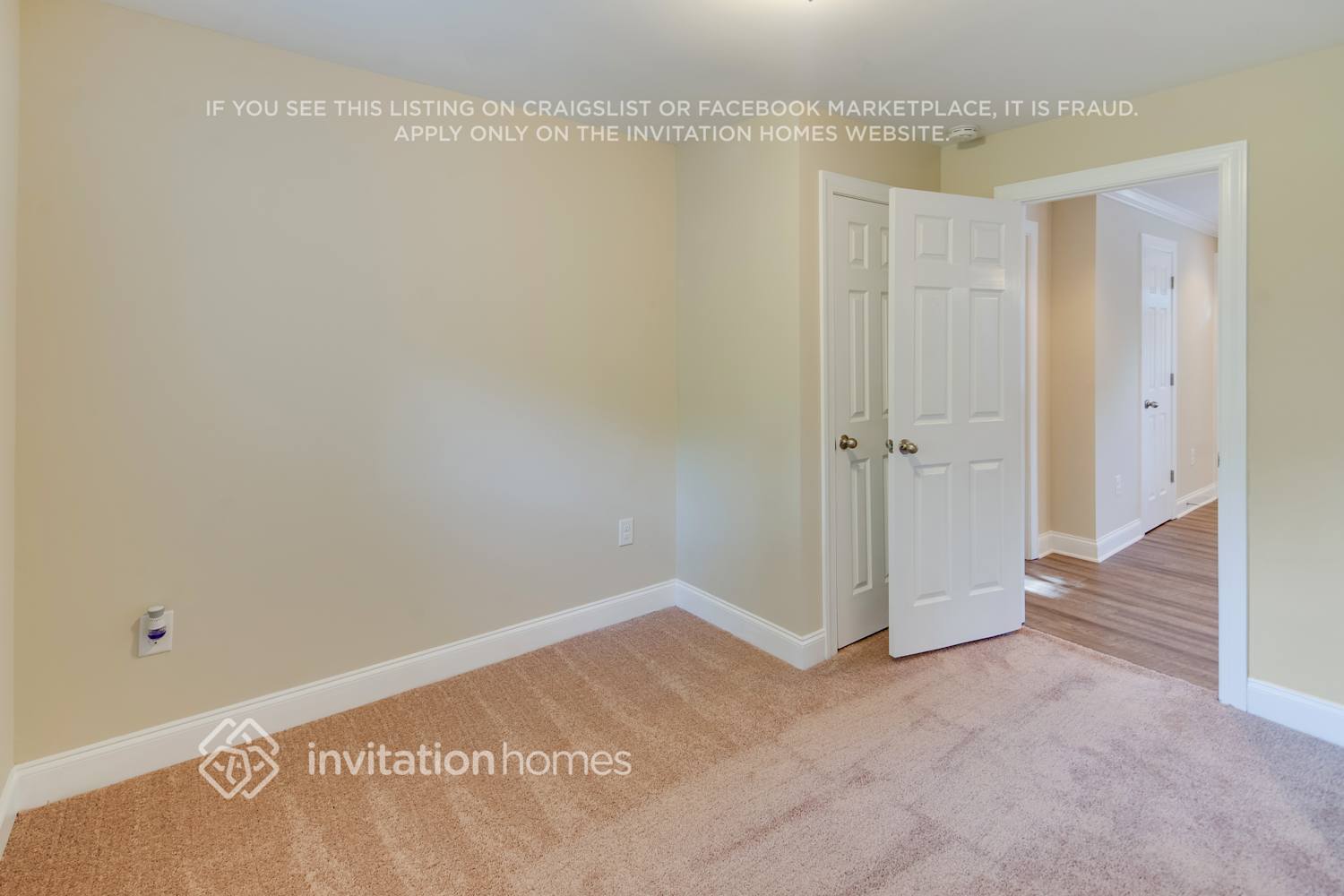 Building Photo - 1517 Lasalle St