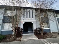Building Photo - 3 Bedroom 2 Bath Millennium Palms Condo wi...