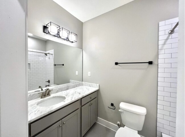 Building Photo - 26 N McLean Blvd