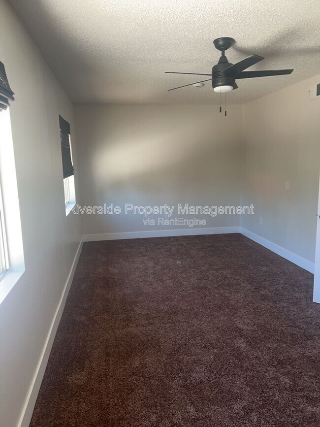 Building Photo - 2861 Carma Ct