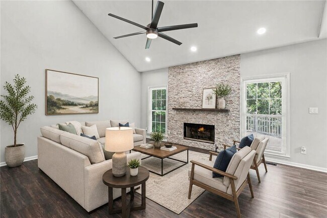 Building Photo - 11355 Vedrines Dr