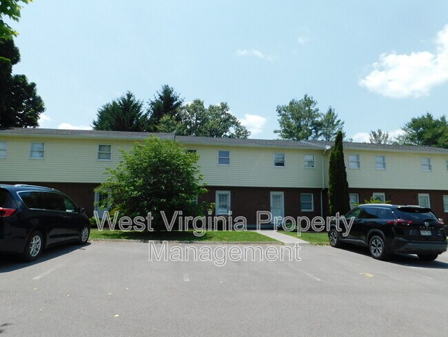 Building Photo - 127 Cardinal Wy