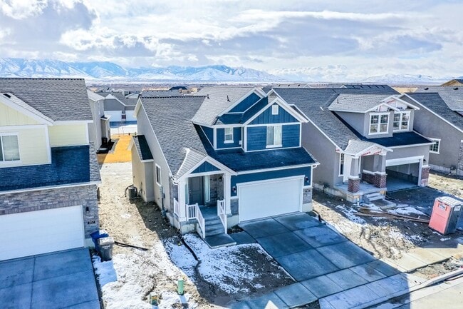 Building Photo - 1063 W Osprey Dr