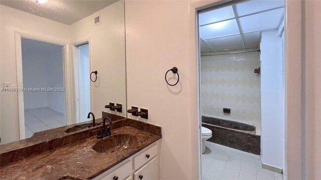 Building Photo - 1650 SW 125th Ct