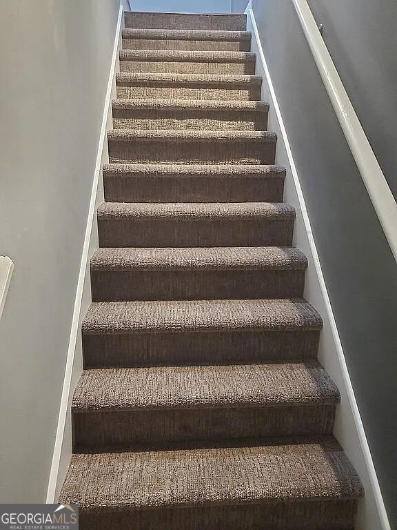 Building Photo - 3185 Glenloch Pl