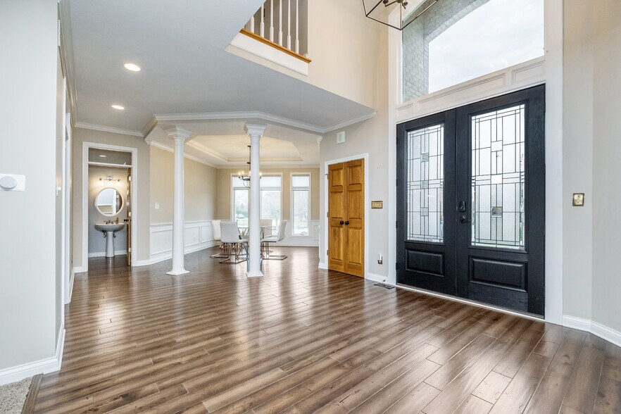 Building Photo - 13621 Singletree Ct