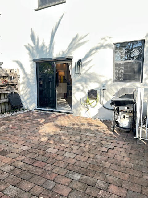 Building Photo - 2703 NW 55th Ave