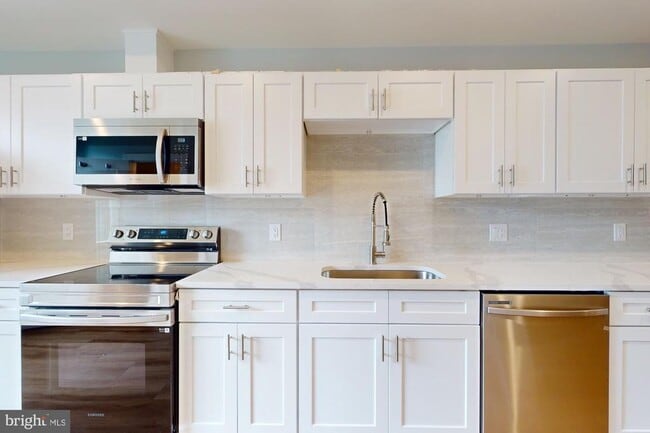 Building Photo - 2640 N Jessup St