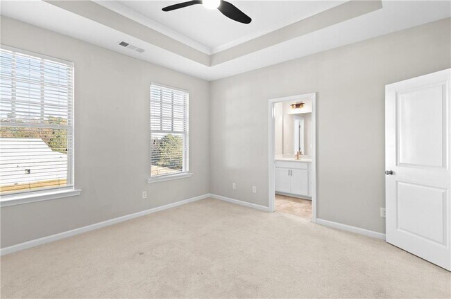 Building Photo - 6023 Skellig St