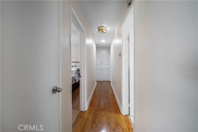 Building Photo - 4571 Canoga Dr