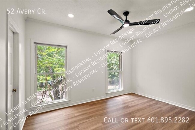 Building Photo - 52 Avery Cir