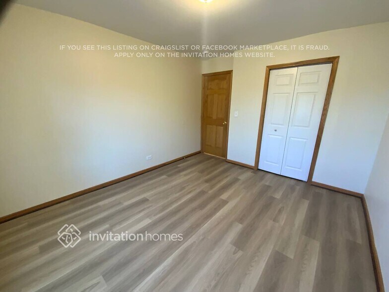 Building Photo - 166 Cheyenne Ct
