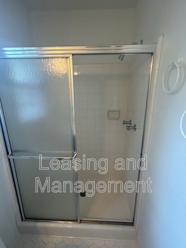 Building Photo - 7744 Rosin Dr