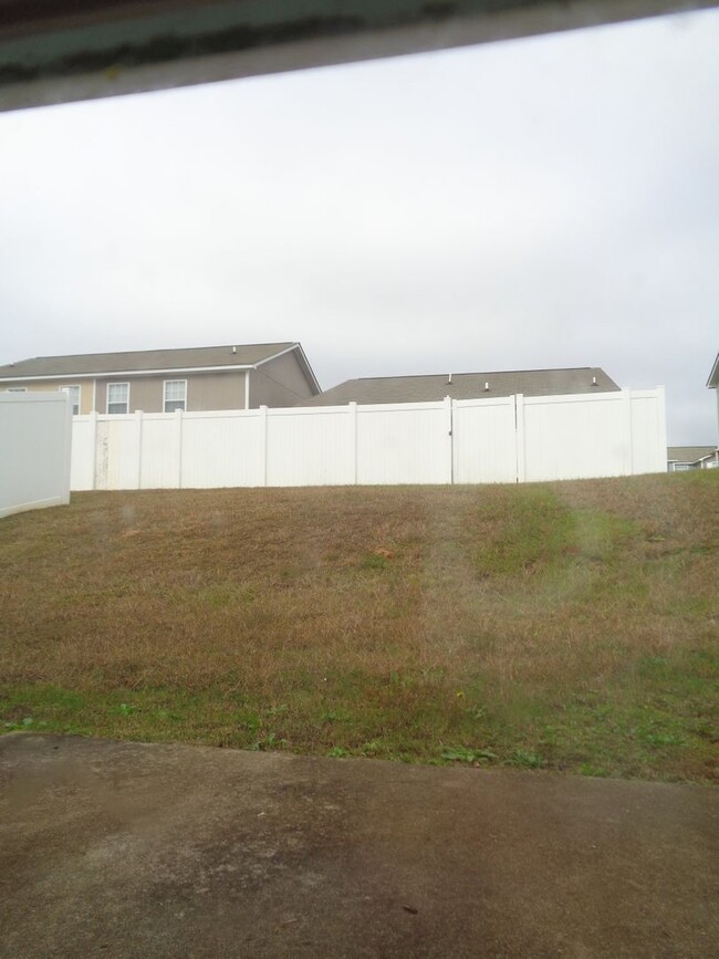 Building Photo - Wakefield Subdivision....