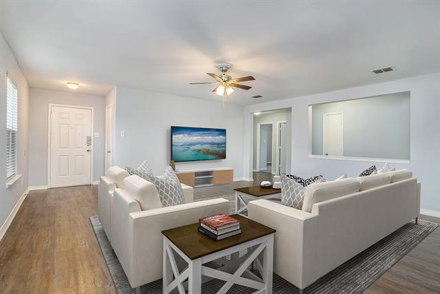 Building Photo - 2421 Gabriel Dr