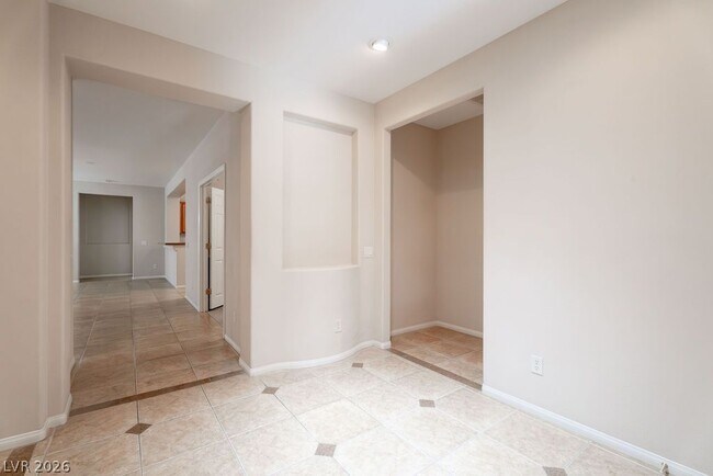 Building Photo - 4433 Weitzman Pl