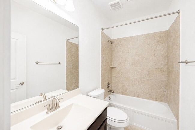 Building Photo - 9113 Holliday Ln