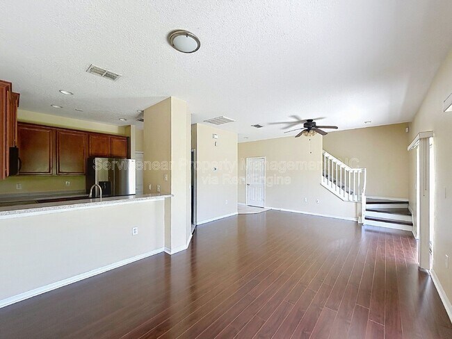 Building Photo - 8528 Sandpiper Ridge Ave