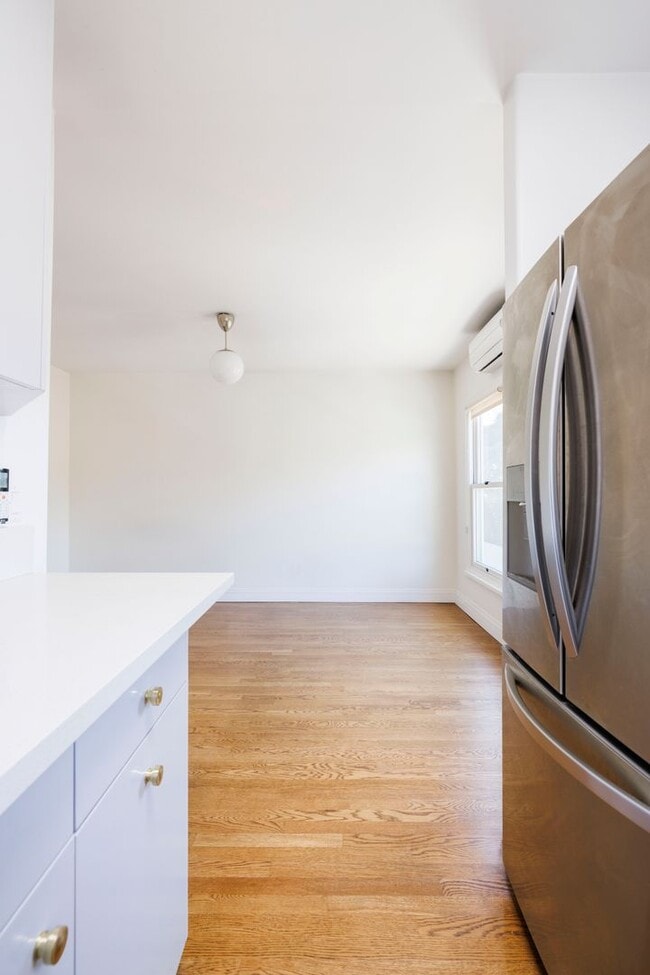 Building Photo - 2191 El Sereno Ave