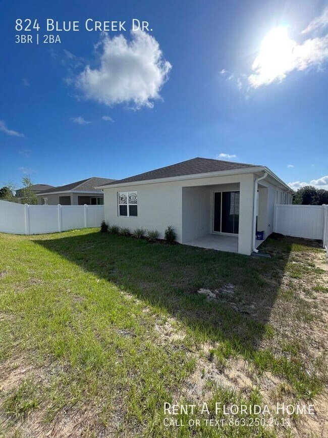 Building Photo - 824 Blue Creek Dr