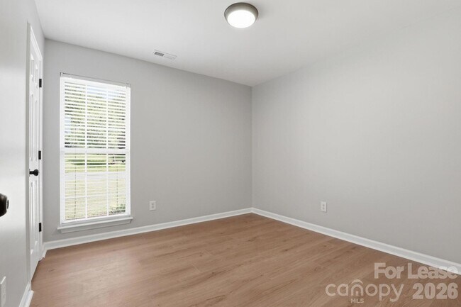 Building Photo - 13114 Woodland Farm Dr
