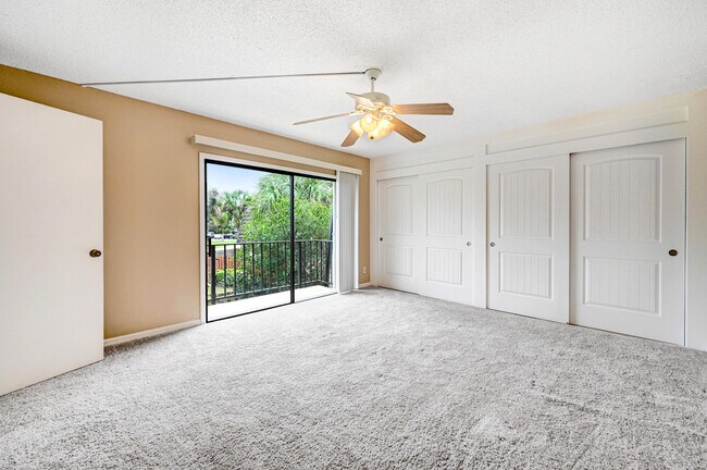 Building Photo - 2111 Vista Oaks Cir NE