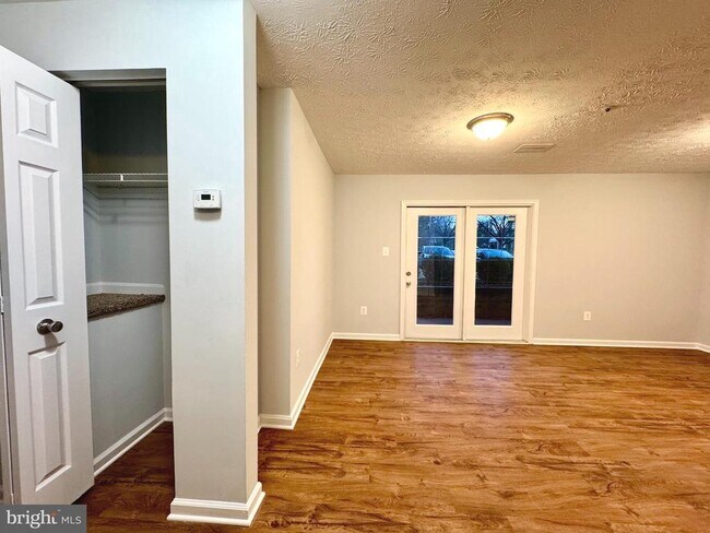 Building Photo - 12201 St Peter Ct