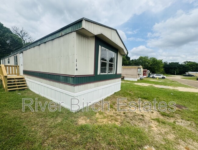 Building Photo - 12182 State Hwy 64