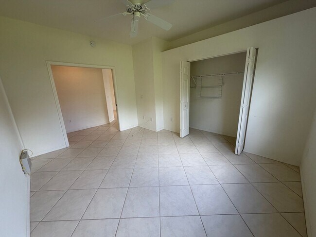 Building Photo - ANNUAL RENTAL - 3 BED / 2 BATH CONDO WITH 1 CAR GARAGE IN SHERWOOD