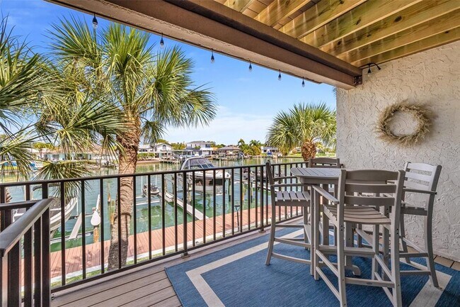 Building Photo - 220 Skiff Point