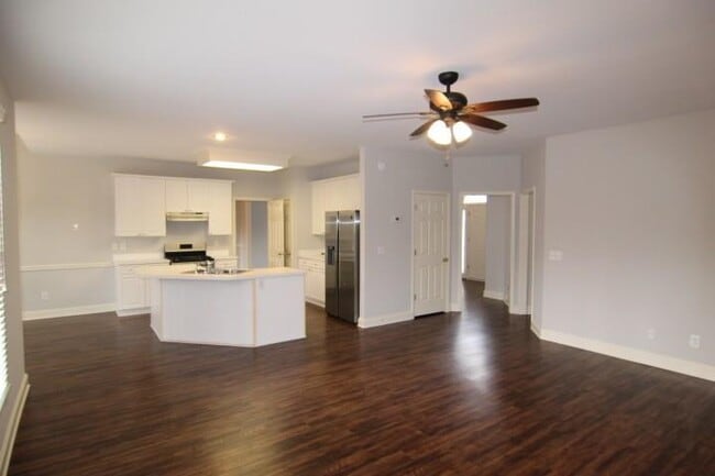 Building Photo - 1140 Graystone Crossing